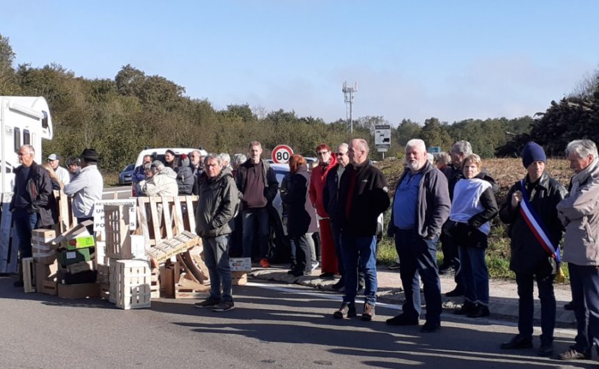 Manifestation de l’association « Bonne route » à Poligny